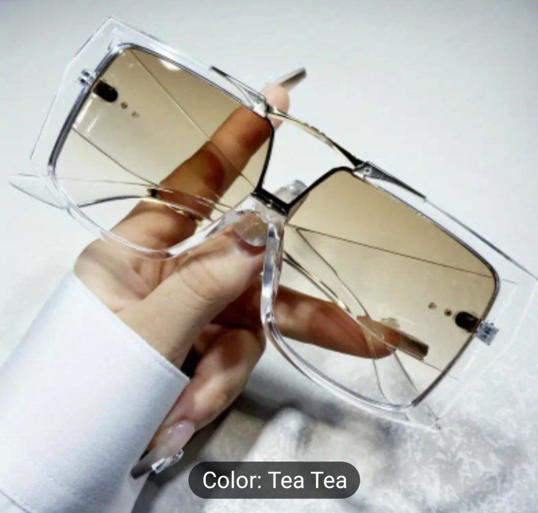 Queen'N-Eyewear