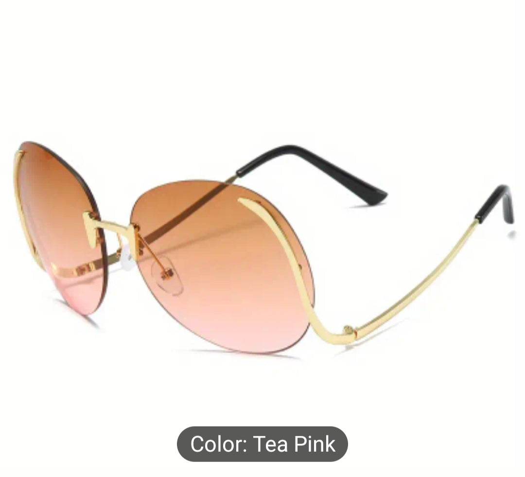 Queen'N-Eyewear