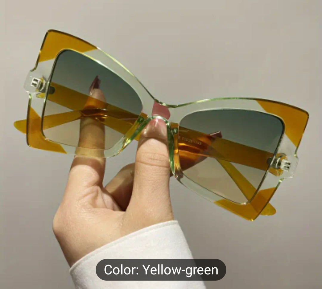Queen'N-Eyewear
